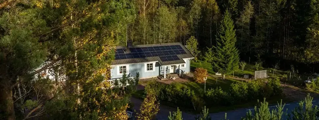Off-Grid Home Solar with Batteries: Your Pre-Purchase Checklist